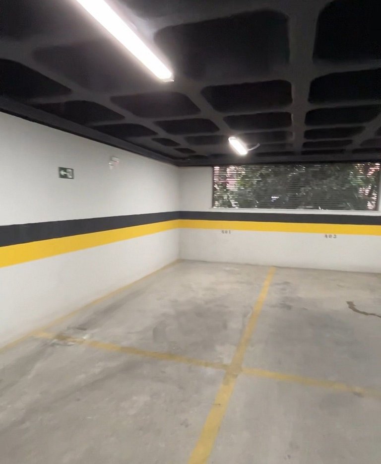 Savassi 3 quartos 3 banhos c ar condicionado