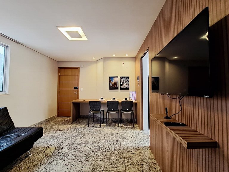 Savassi 3 quartos 3 banhos c ar condicionado