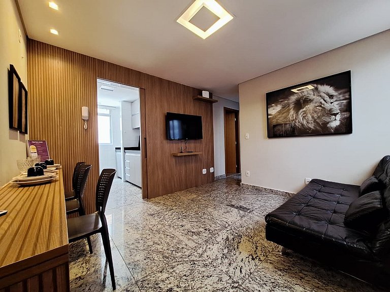 Savassi 3 quartos 3 banhos c ar condicionado