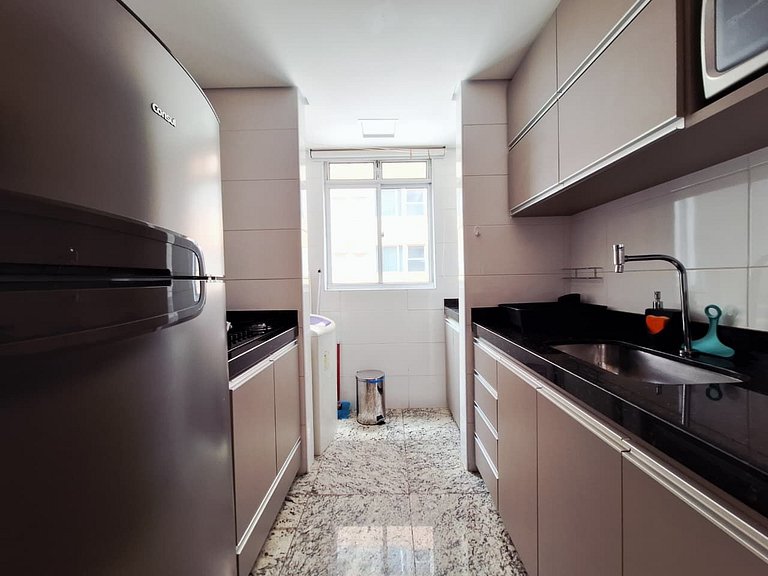 Savassi 3 quartos 3 banhos c ar condicionado