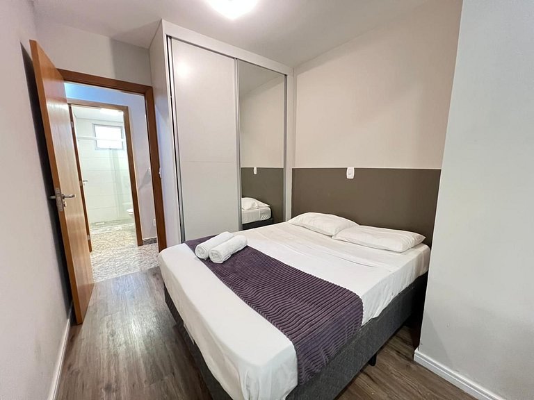 Apto 3 quartos c área privativa na Savassi